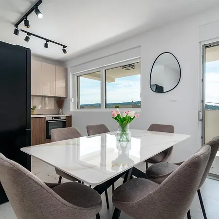 With Parking Space - 24927 Apartment