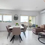Apartment With Parking Space - 24927 Trogir