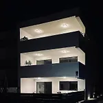 With Parking Space - 24927 Apartment *