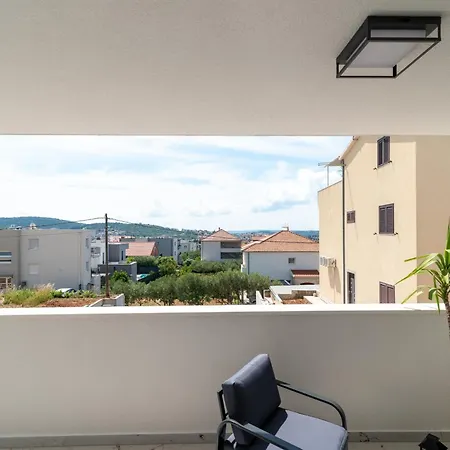 With Parking Space - 24927 * Trogir